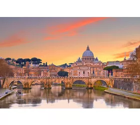 Veduta del Tevere e della Cupola di San Pietro, Roma, Lazio