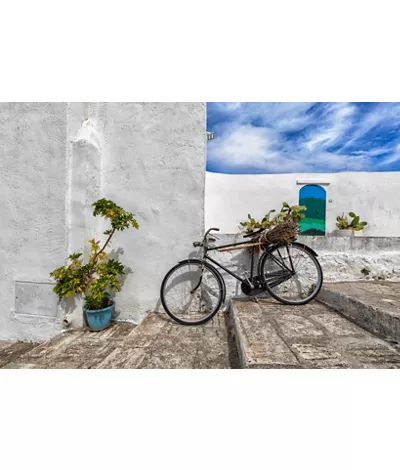 Puglia by bike: between trulli, olive groves and delightful villages