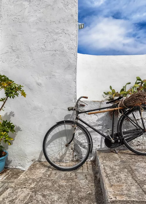 Puglia by bike: between trulli, olive groves and delightful villages