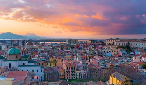 Cagliari, una historia milenaria y una naturaleza sorprendente