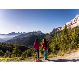 Veneto: trekking and hiking on the Cammino delle Dolomiti