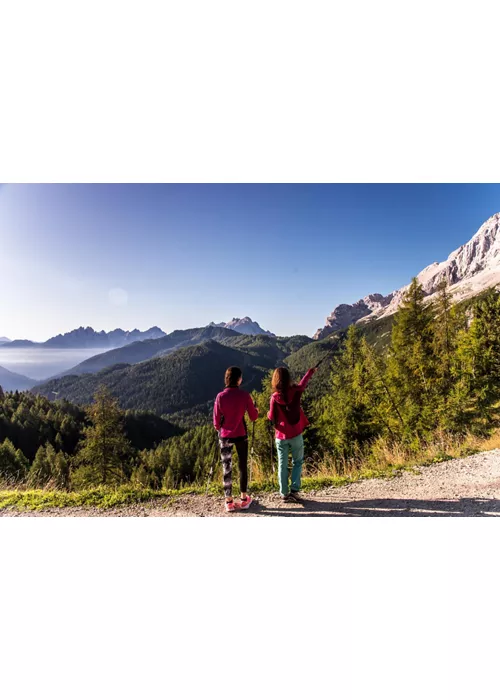 Veneto: trekking and hiking on the Cammino delle Dolomiti