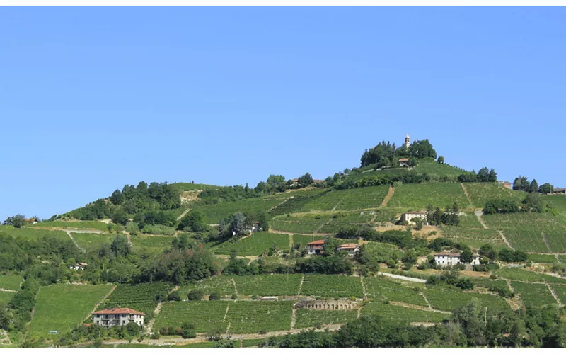 Die Straße der Steinhäuser