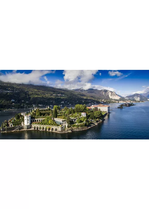 Isole fiorite e borghi medievali, in bici sul Lago Maggiore piemontese