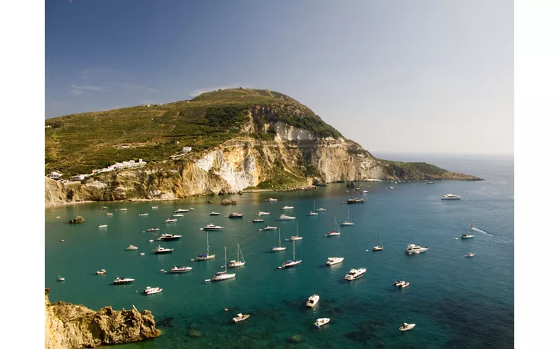 The Pontine Islands, seaside glamour