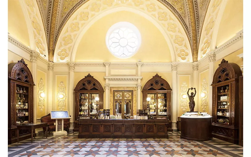 @Officina Profumo Farmaceutica di Santa Maria Novella, Firenze - Toscana