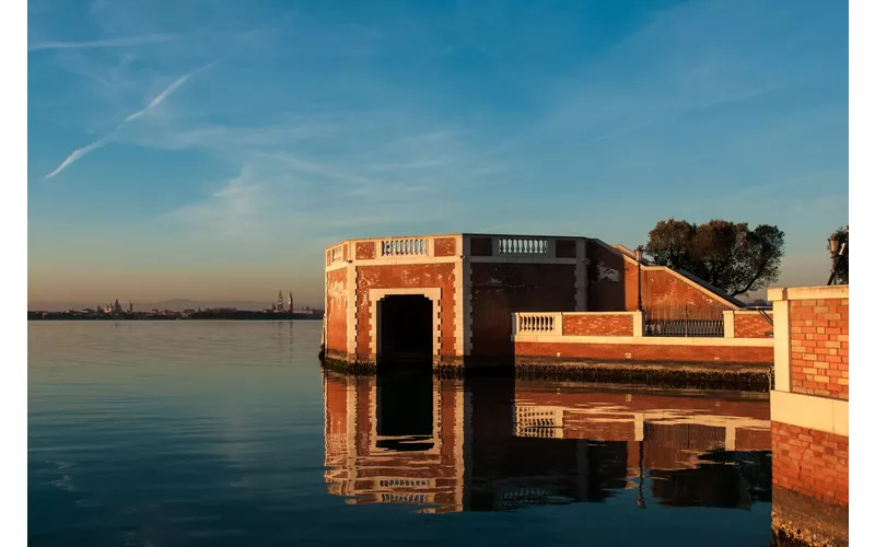 Mura di San Lazzaro degli Armeni - Venezia, Veneto