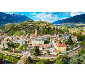 Alto Adige: Merano tra castelli, edifici liberty e terme