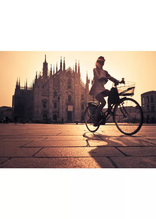 Milan: cycling along the Navigli with Leonardo da Vinci
