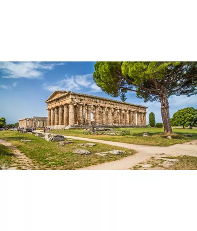 Campania: exciting panoramic flights over the Paestum archaeological park or Mount Vesuvius