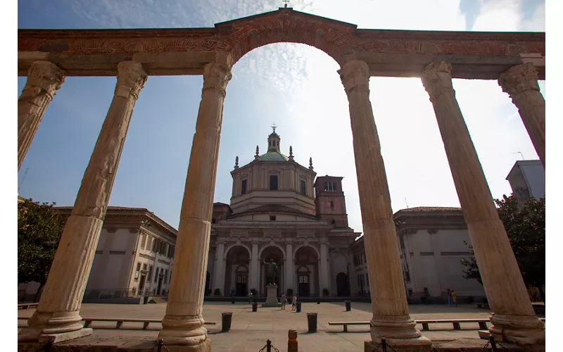 Basilica di San Lorenzo Maggiore - Photo by: InLombardia