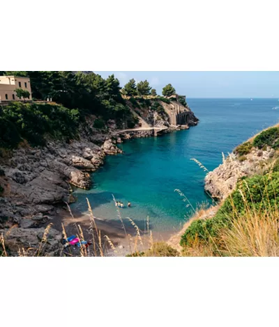 10 spiagge incontaminate da non perdere nella Penisola Sorrentina