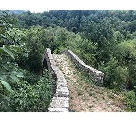 Ponte lungo la Via Francigena in Lunigiana, Liguria