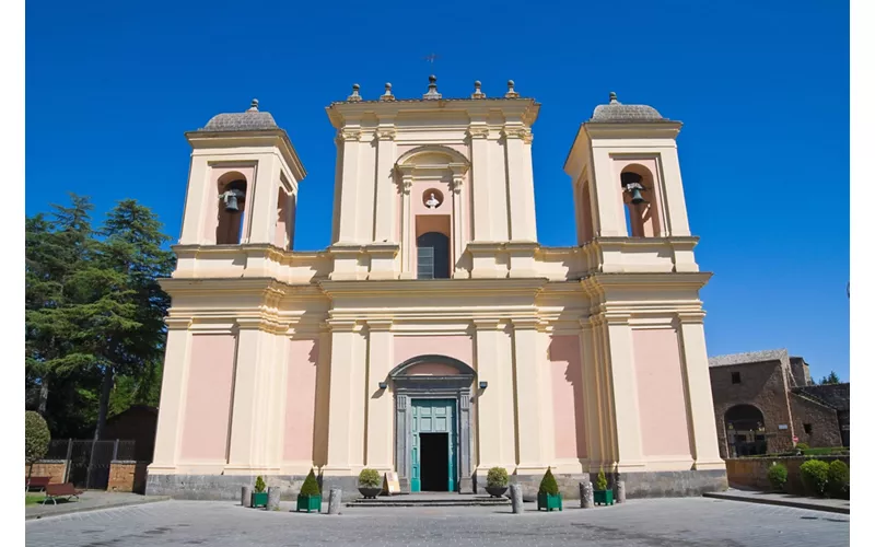 La Catedral del Santo Sepulcro en Acquapendente