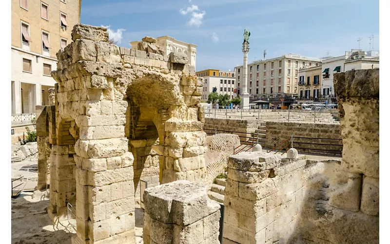 Puglia: along the Via Francigena between castles and basilicas