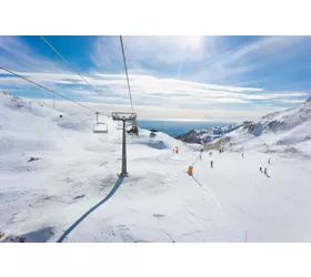 Skiarea di Piancavallo: sport sulla neve con vista mare