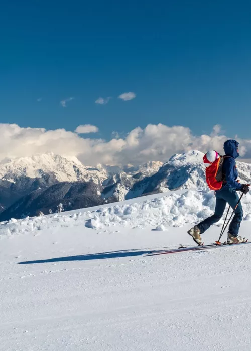 Estación de esquí Zoncolan, la perla blanca de los Alpes Cárnicos para todos los deportes de invierno