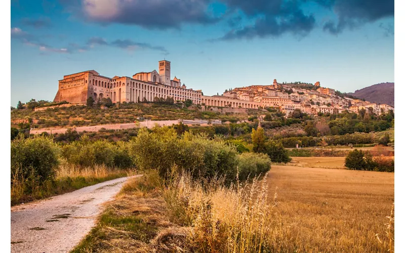 Along the Assisi | Spoleto | Marmore Cycle Route