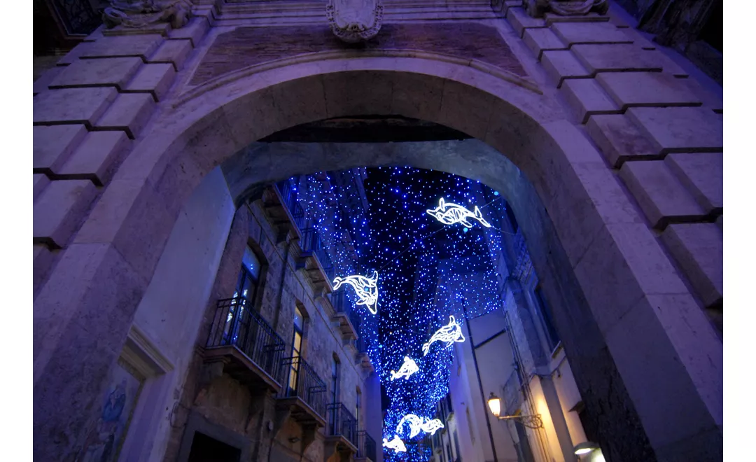 Luci d'Artista, Salerno - Photo by:  MauxArts / Shutterstock.com