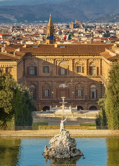 Paseando por Florencia, entre arte moderno, moda y artesanía
