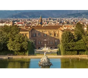 Se promener à Florence, entre art moderne, mode et artisanat