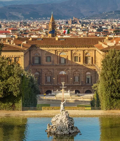 A passeggio per Firenze, tra arte moderna, moda e artigianato