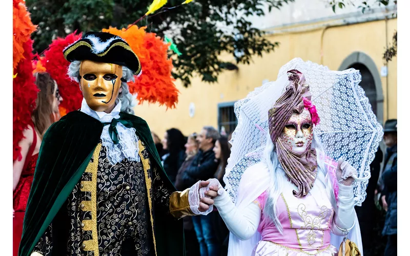 Maschere di Carnevale a Ronciglione - photo by Del Cavallo Stefano / Shutterstock.com