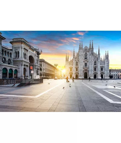 2,181 Milan Duomo Sunset Images, Stock Photos, 3D objects, & Vectors
