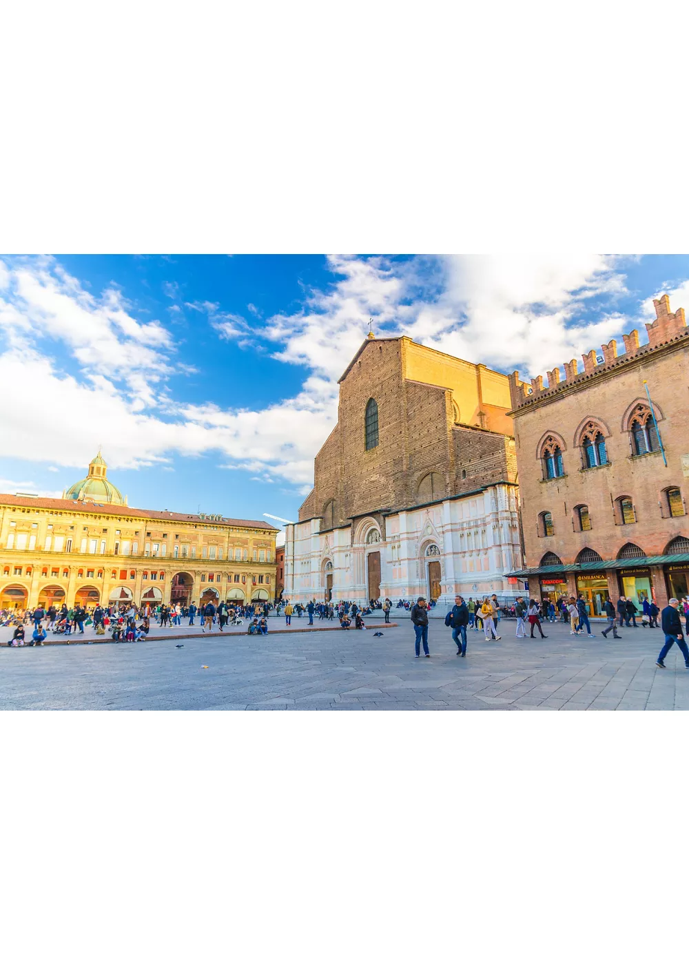 Piazza Maggiore e Basilica di San Petronio - Bologna, Emilia-Romagna
