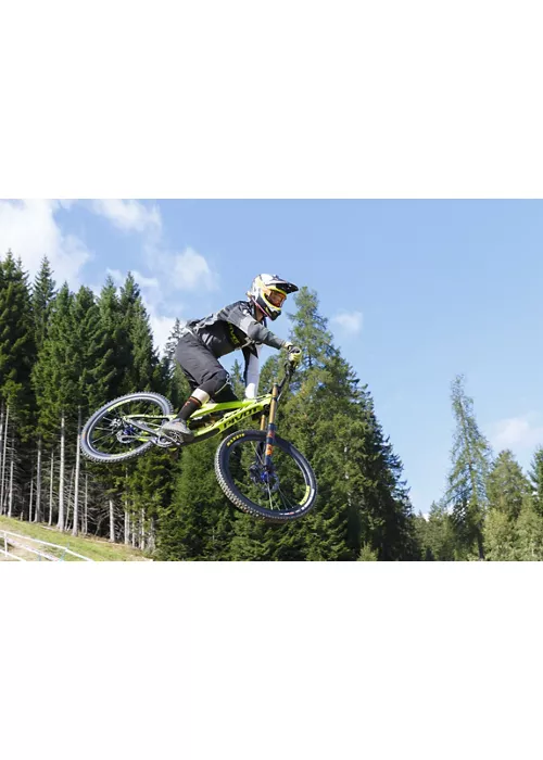 Aosta Valley by bike: get your adrenaline rush at Pila Bikeland