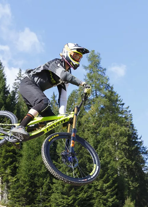 Aosta Valley by bike: get your adrenaline rush at Pila Bikeland