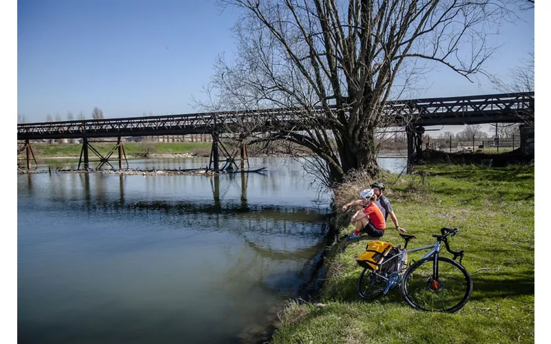 La vía ciclista del río Oglio