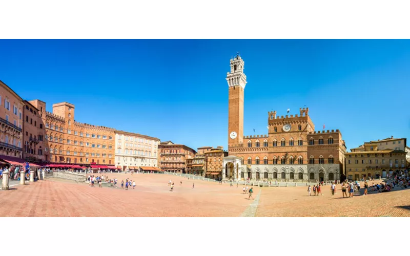 Siena, all the flavor of the Palio city