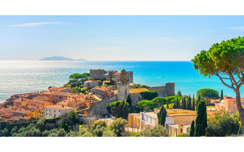 Castiglione della Pescaia, between land and sea