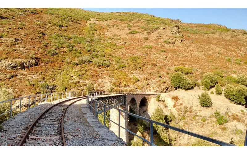 Al corazón de Cerdeña en tren