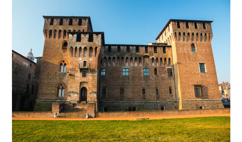 The Ducal Palace of Mantua in Italy - Italia.it