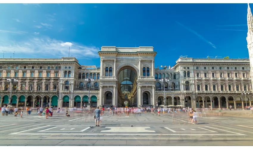 History of Galleria Vittorio Emanuele II next to the Duomo in