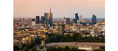 Panoramica dallalto dei quartieri Isola e Porta Nuova