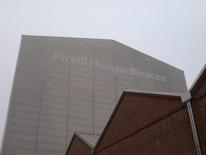 Pirelli Hangar Bicocca: contemporary art and experimental creativity
