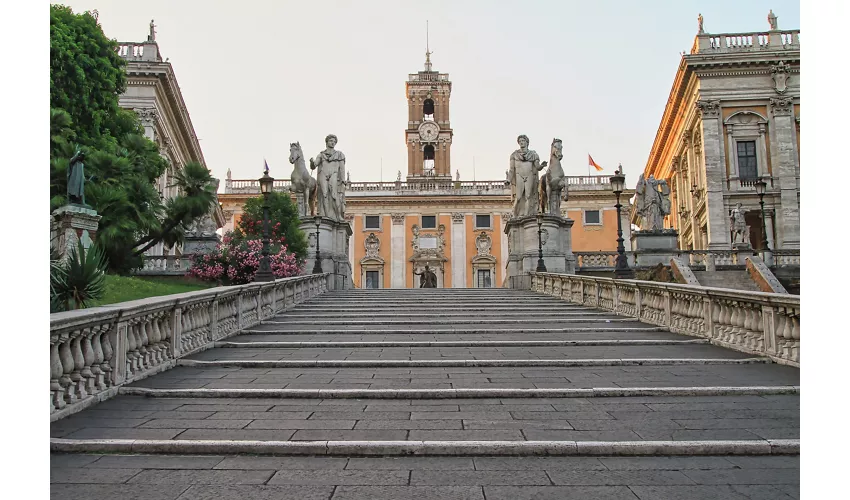 Cordonata, la scala per salire su Piazza del Campidoglio