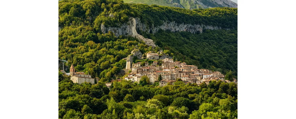 PIETRACAMELA | Abruzzo