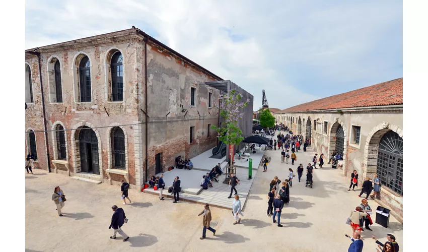 LArsenale durante la Biennale di Venezia