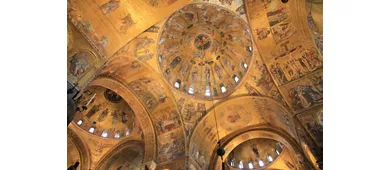 Il soffitto in oro della Basilica di San Marco