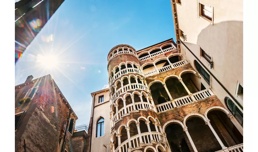 Palazzo Contarini del Bovolo with arch spiral staircase in Venic