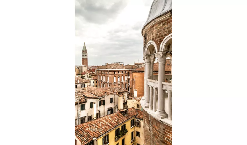 Scala Contarini del Bovolo