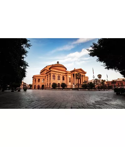 Esterno del Teatro Massimo di Palermo