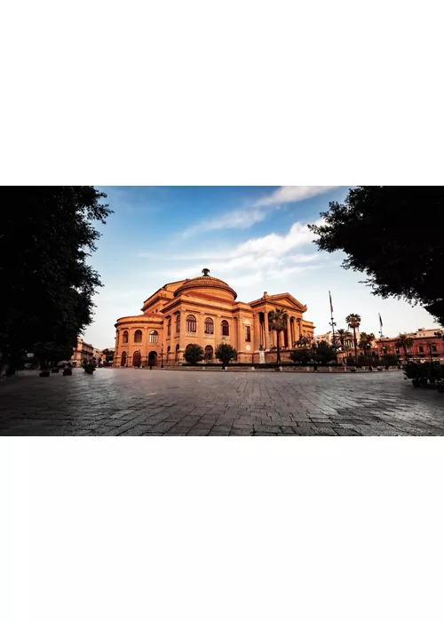 Esterno del Teatro Massimo di Palermo