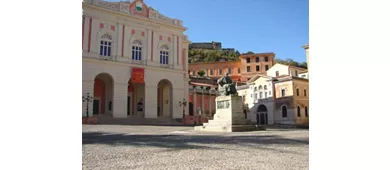 Esterno Teatro Rendano