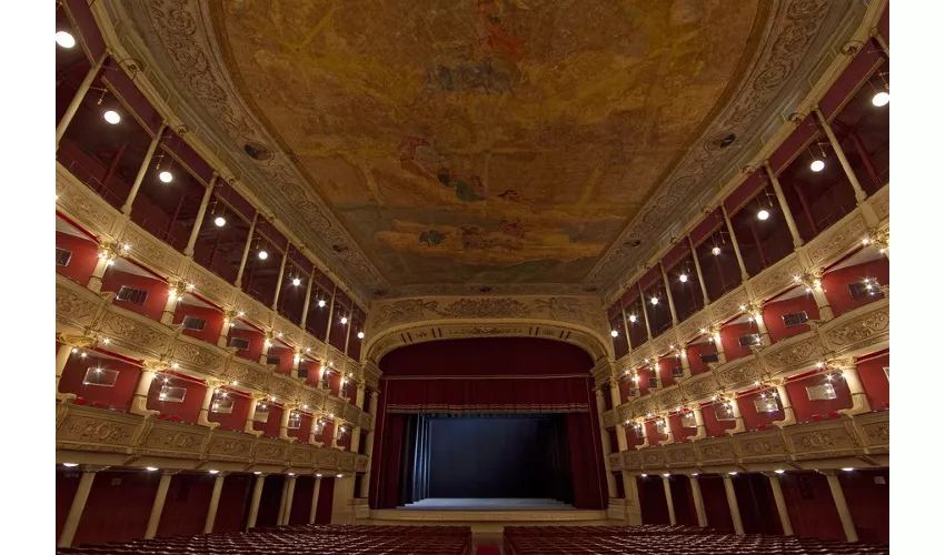 Teatro Politeama Greco di Lecce