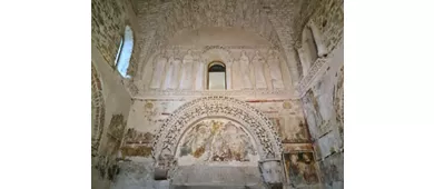 Monasterio de Santa Maria in Valle y Templo Lombardo